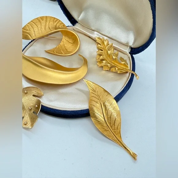 $25 each Vintage Leaf Brooch Lot